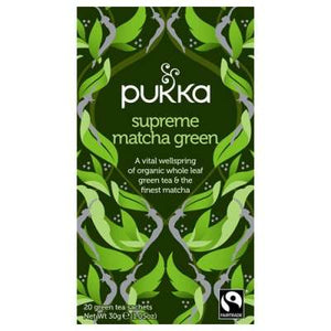 En æske med 20 breve Økologisk te med Supreme Green Matcha fra Pukka 