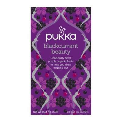 En æske med 20 breve Økologisk te med Blackcurrant Beauty fra Pukka