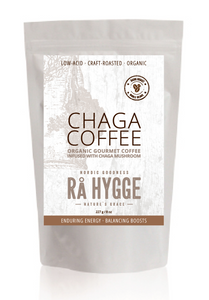 Forsiden af en pose Hele kaffe bønner med Chaga fra Gaia Trade Nordic