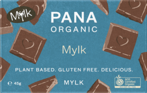 En æske med 45 g Mylk chokolade fra Pana Chocolate